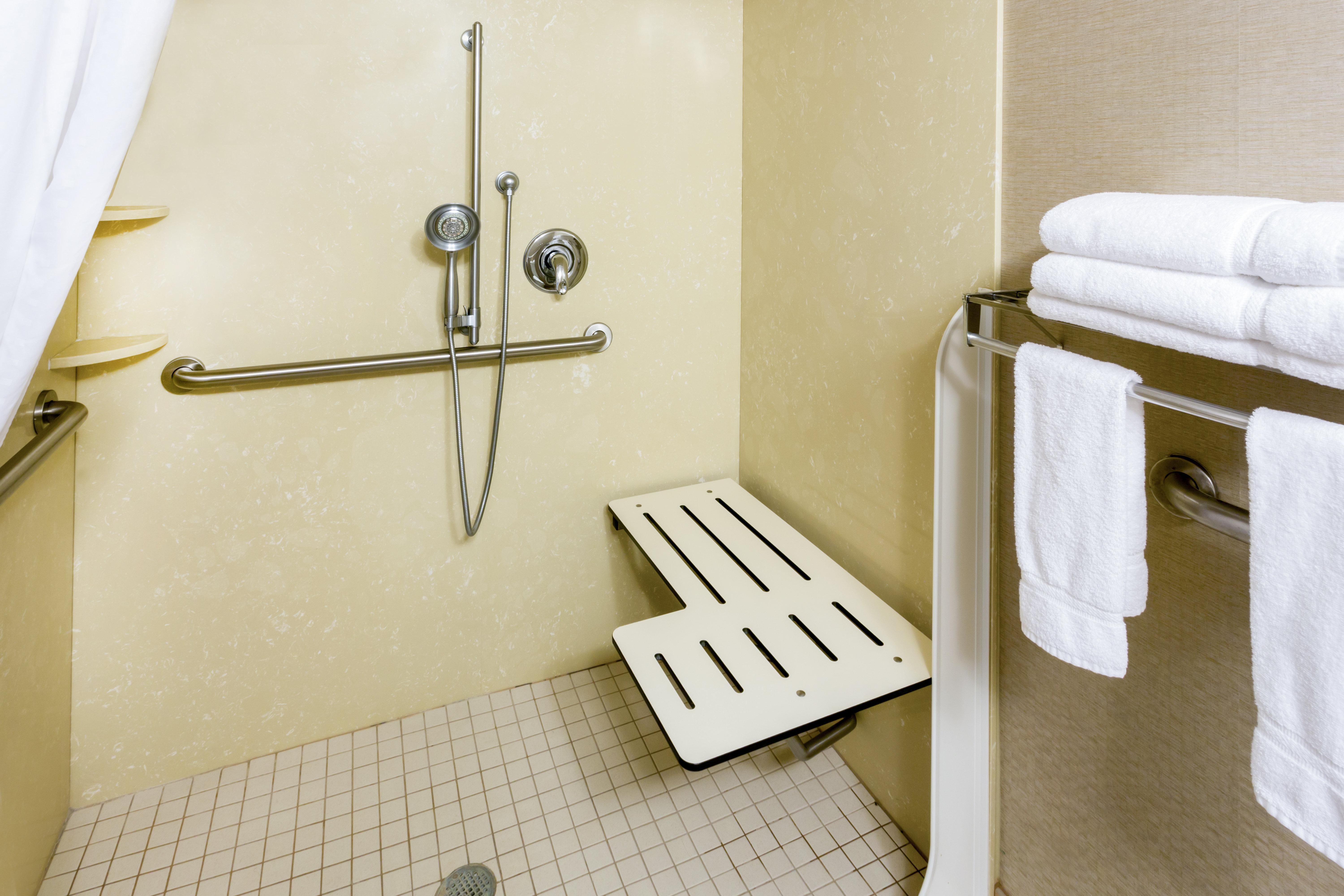 Holiday Inn Express Roseburg, an IHG Hotel Bagian luar foto