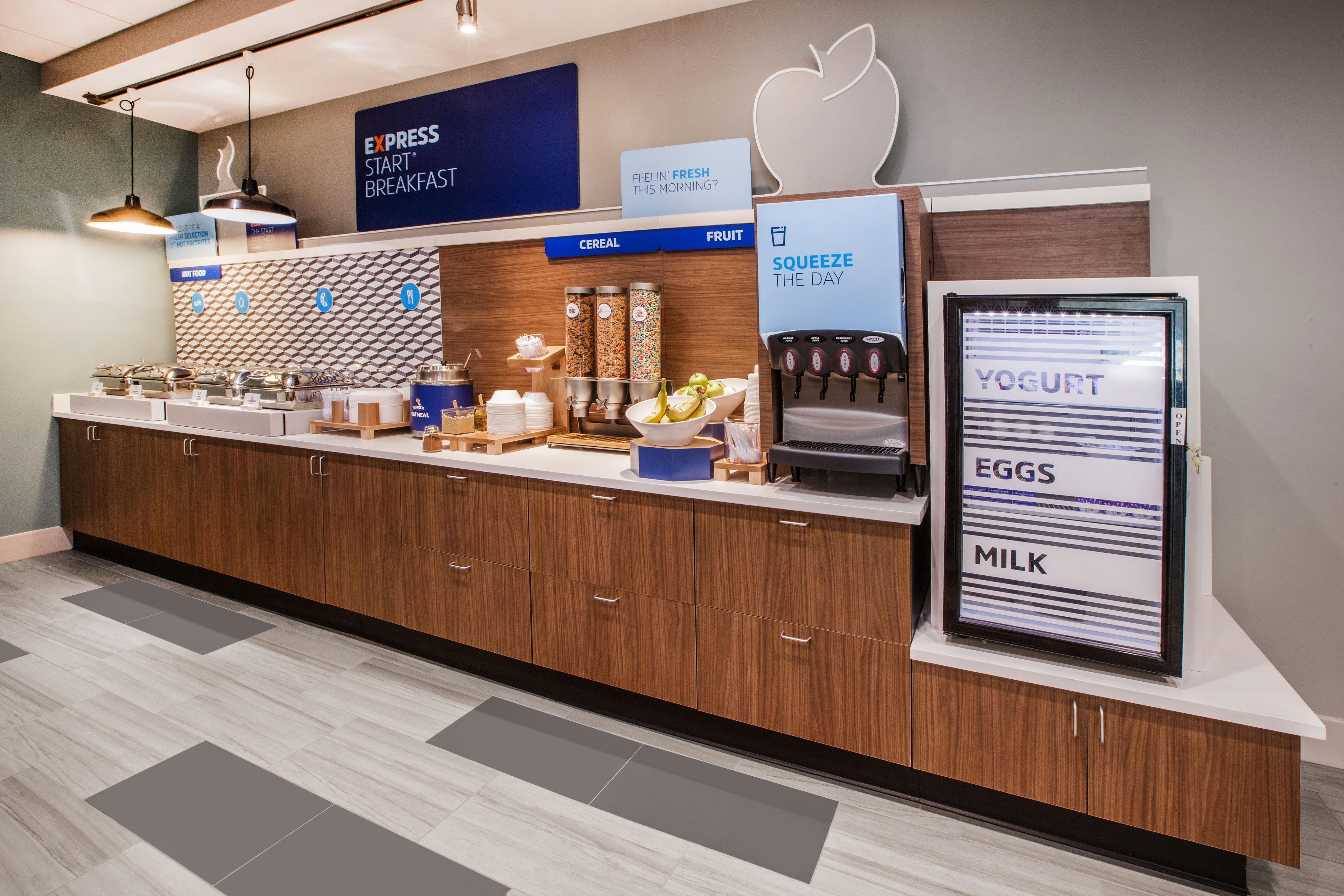 Holiday Inn Express Roseburg, an IHG Hotel Bagian luar foto