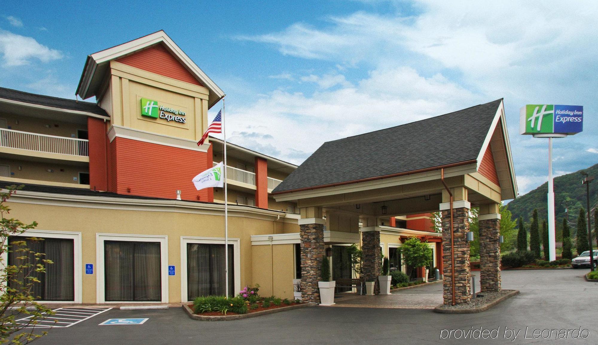 Holiday Inn Express Roseburg, an IHG Hotel Bagian luar foto