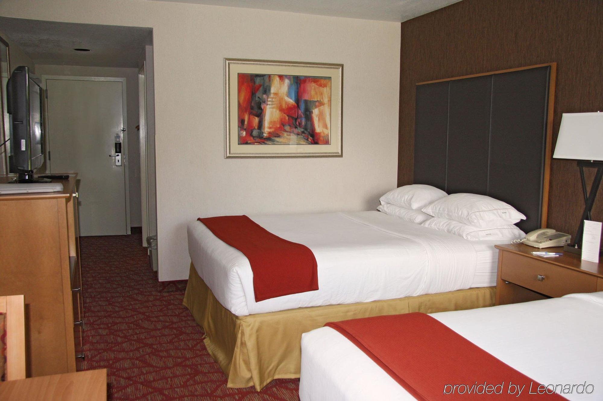 Holiday Inn Express Roseburg, an IHG Hotel Bagian luar foto